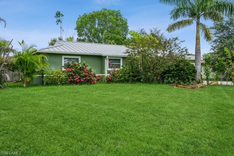8091 San Carlos Blvd, Fort Myers, FL 33967-5