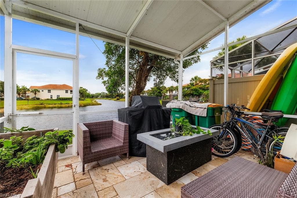 1064 Hampton Cir 54, Naples, FL 34105-13