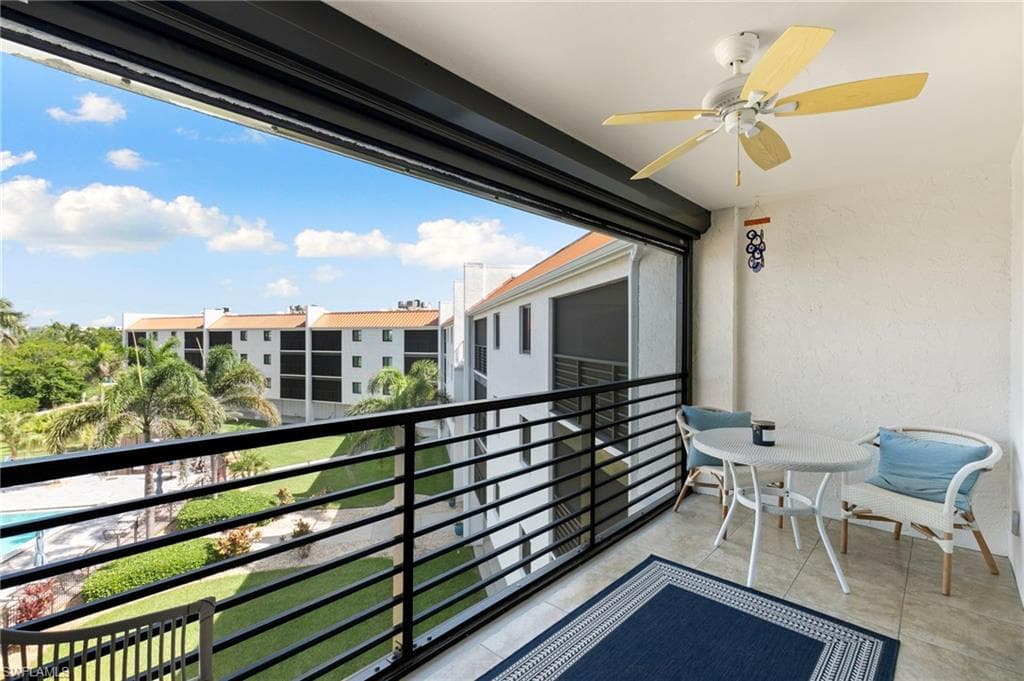 226 3rd St 311, Bonita Springs, FL 34134-25