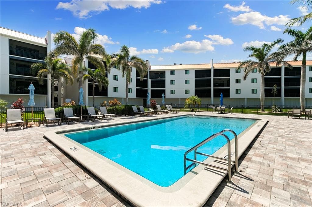 226 3rd St 311, Bonita Springs, FL 34134-30