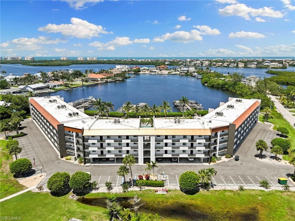 226 3rd St 311, Bonita Springs, FL 34134-33
