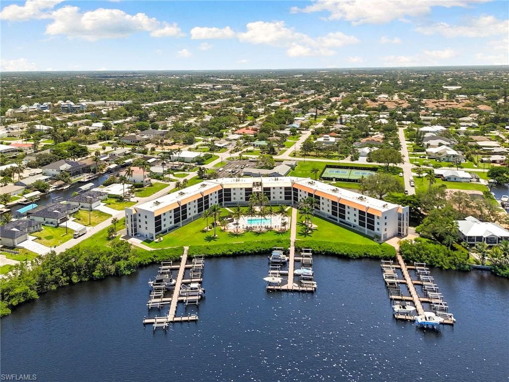 226 3rd St 311, Bonita Springs, FL 34134-38