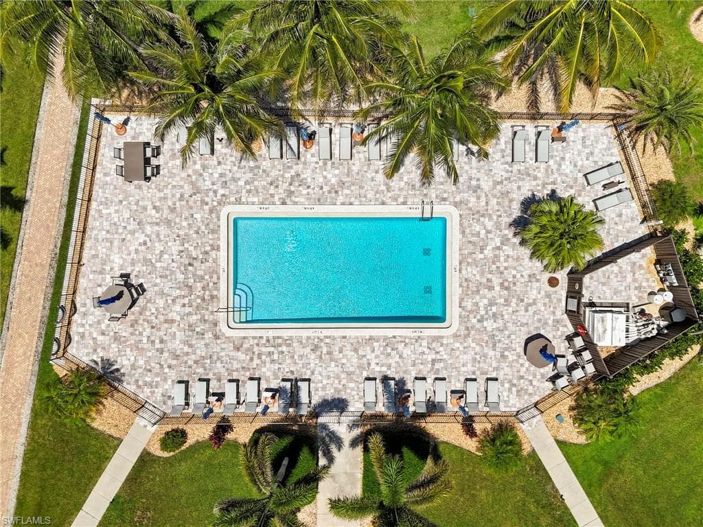 226 3rd St 311, Bonita Springs, FL 34134-39