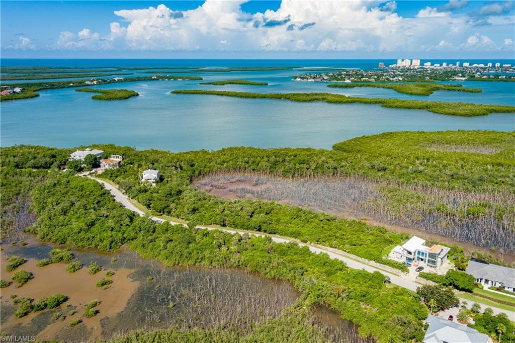 821 Whiskey Creek Dr, Marco Island, FL 34145-5