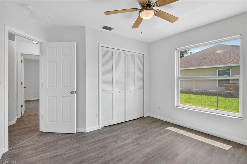 1905 11th St, Cape Coral, FL 33991-28