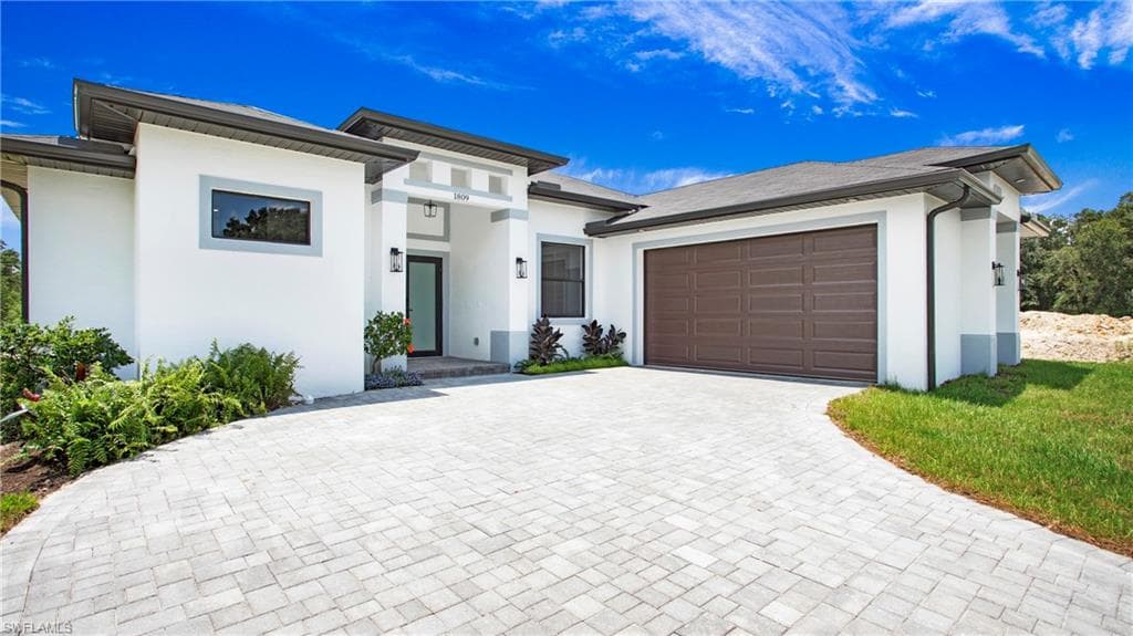 1809 Monroe Ave, Lehigh Acres, FL 33972-4