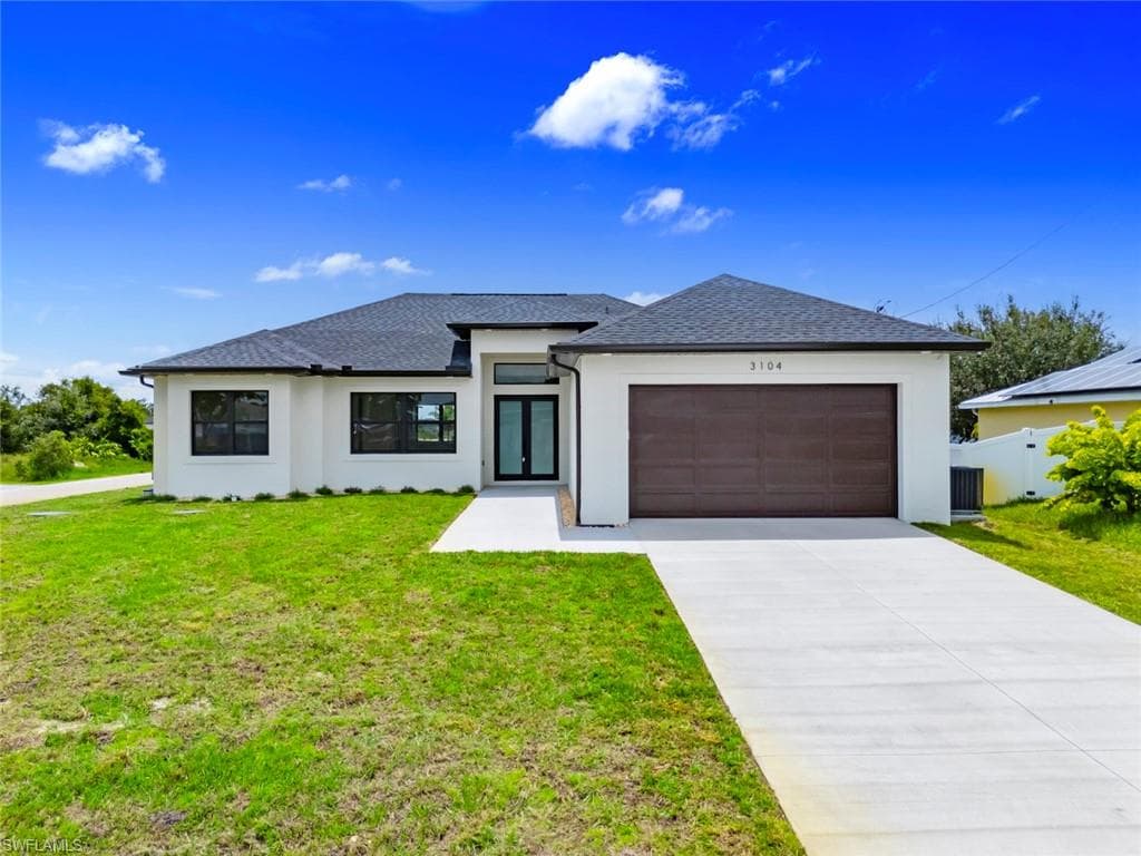 3104 Donald Ave S, Lehigh Acres, FL 33976-1
