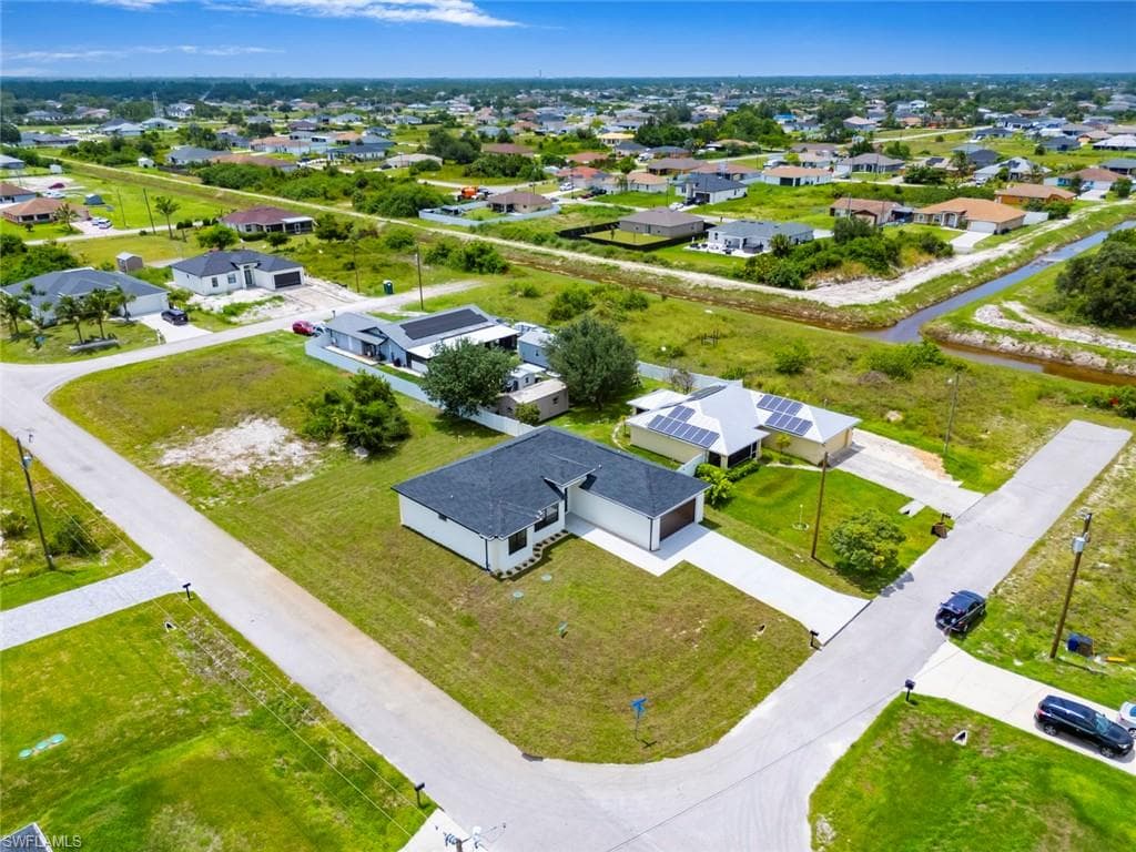 3104 Donald Ave S, Lehigh Acres, FL 33976-27