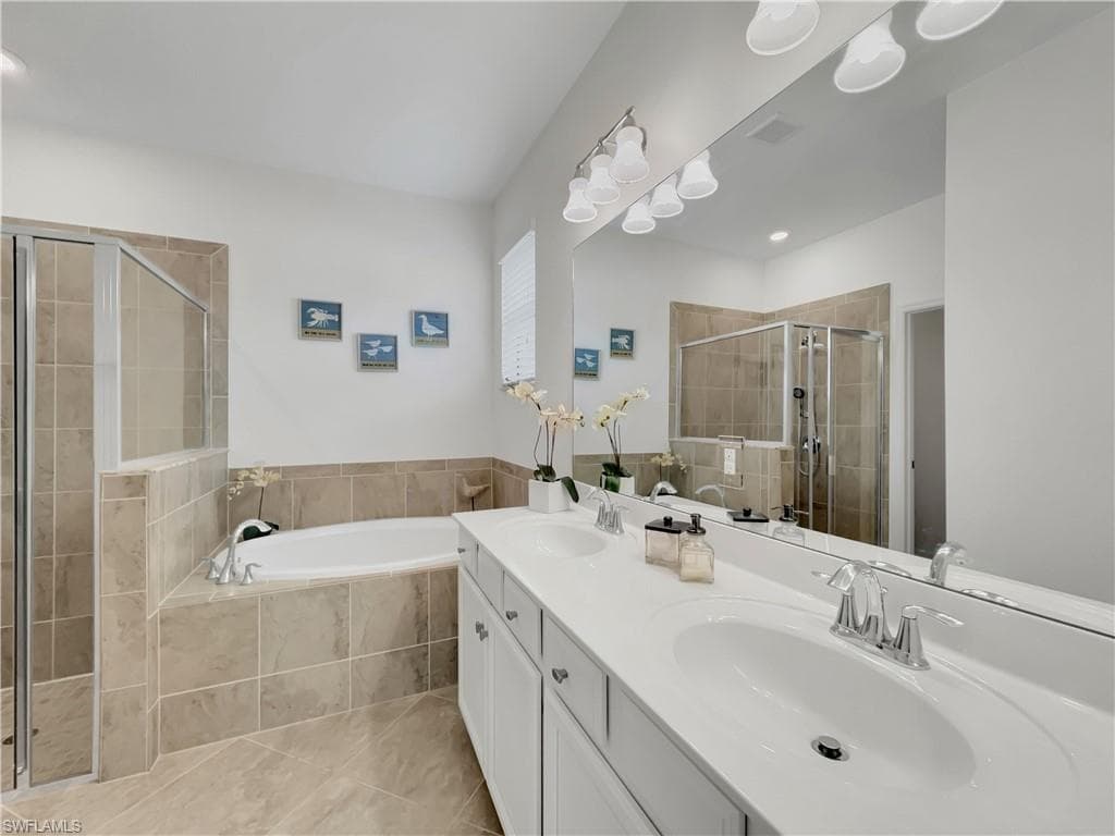 14402 Vindel Cir, Fort Myers, FL 33905-18
