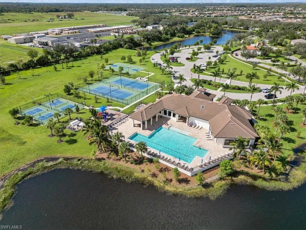 14402 Vindel Cir, Fort Myers, FL 33905-40