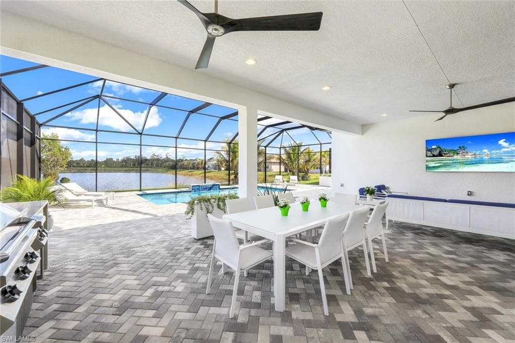 12092 Eucalyptus Way, Naples, FL 34120-11