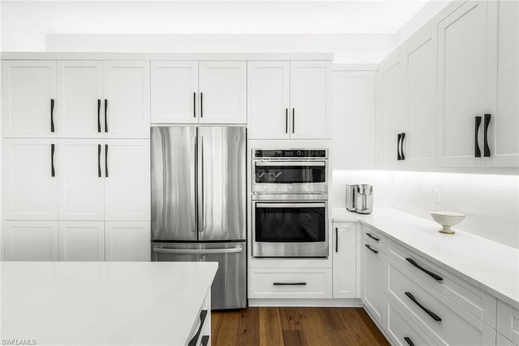 12092 Eucalyptus Way, Naples, FL 34120-15