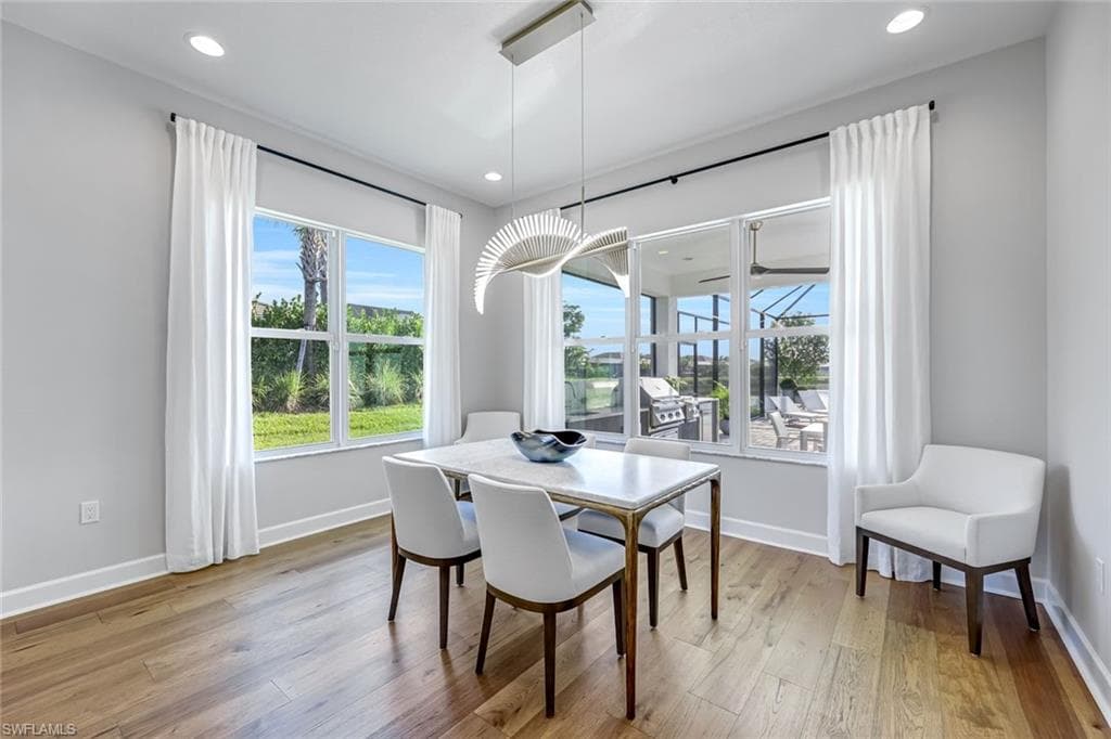 12092 Eucalyptus Way, Naples, FL 34120-24