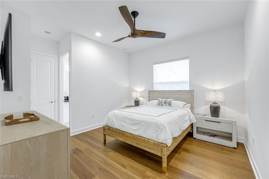 12092 Eucalyptus Way, Naples, FL 34120-29