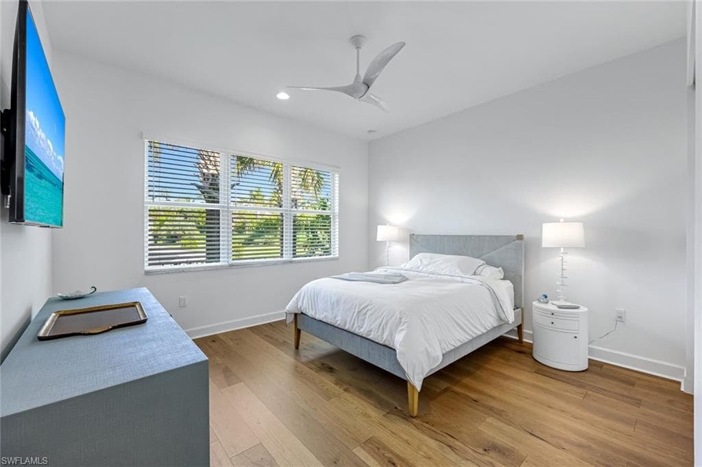 12092 Eucalyptus Way, Naples, FL 34120-32