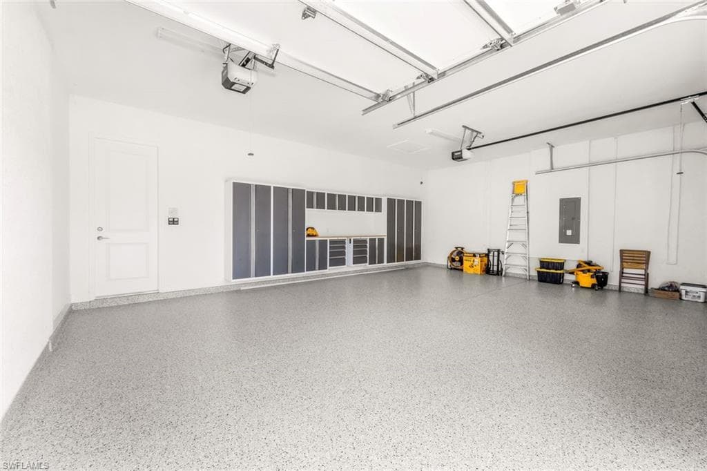 12092 Eucalyptus Way, Naples, FL 34120-37