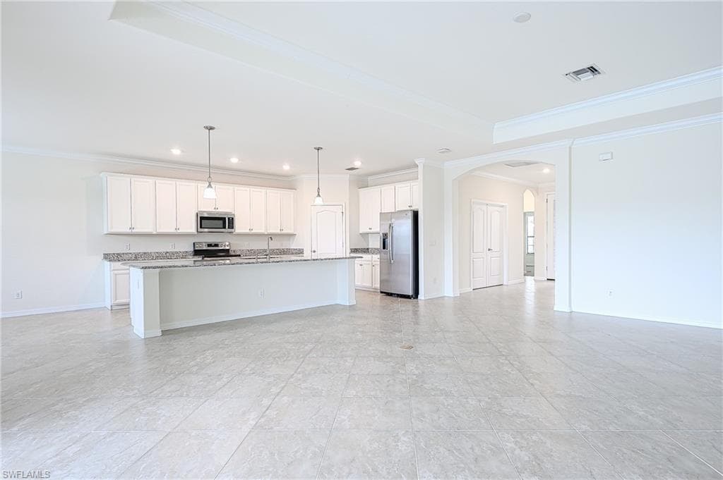 4604 Abaca Cir, Naples, FL 34119-12