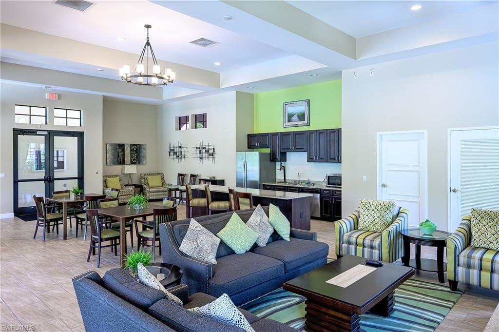 4604 Abaca Cir, Naples, FL 34119-34