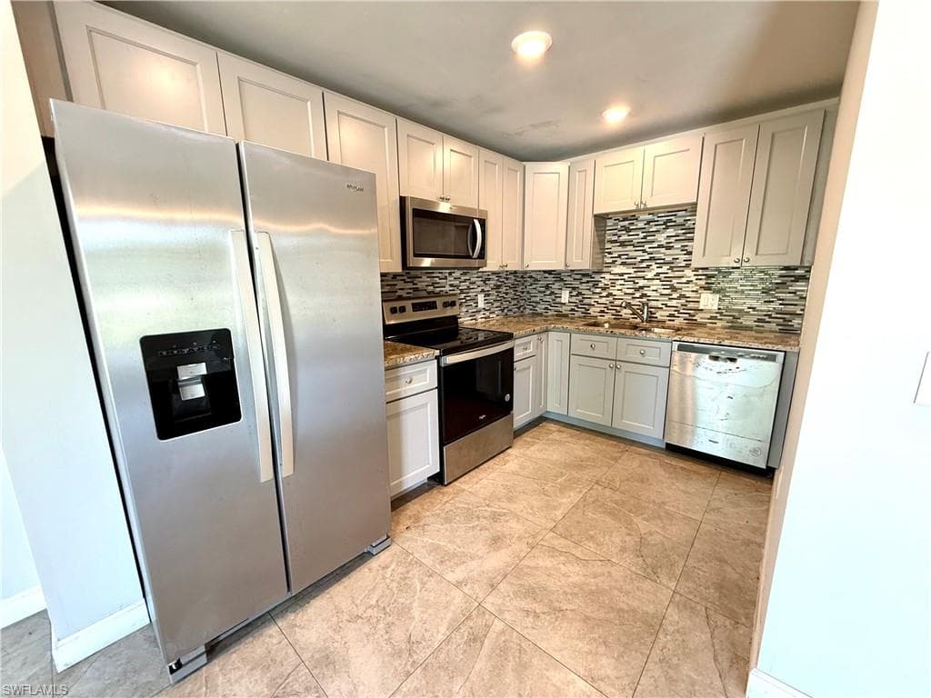 2767/2769 Central Ave, Fort Myers, FL 33901-13