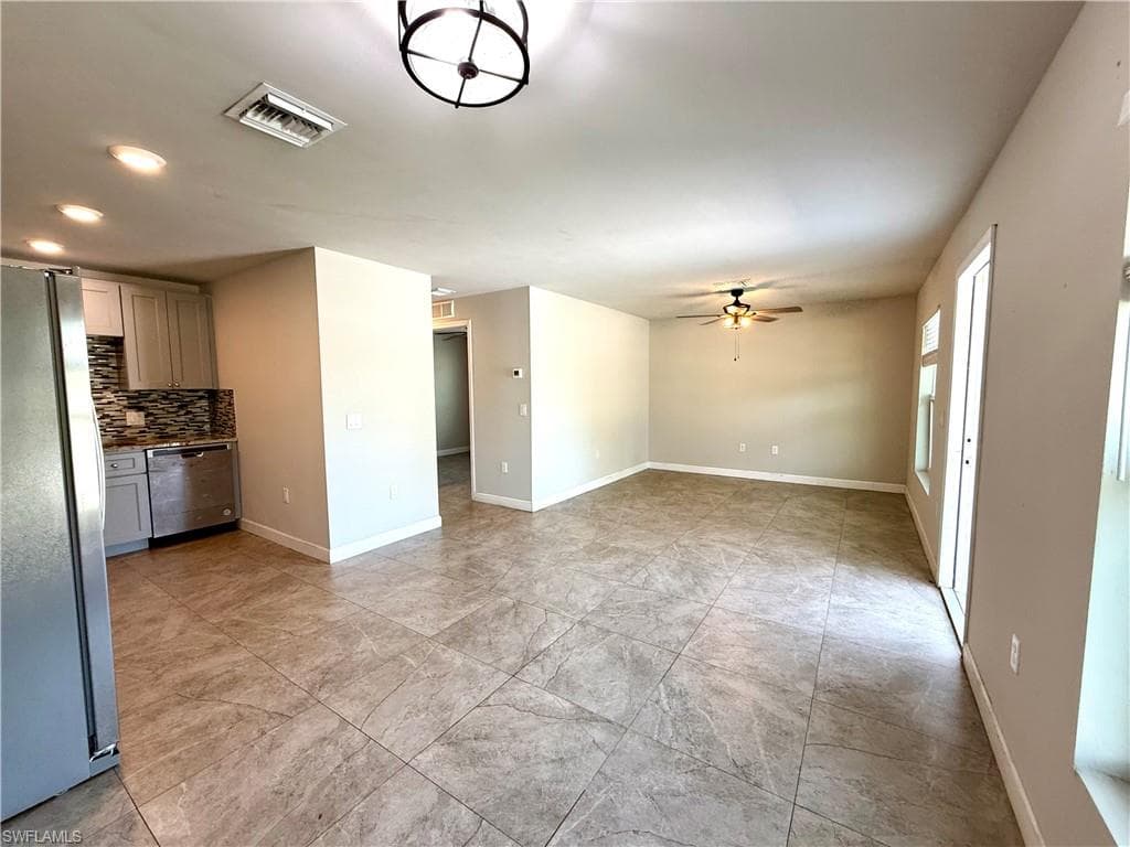 2767/2769 Central Ave, Fort Myers, FL 33901-4