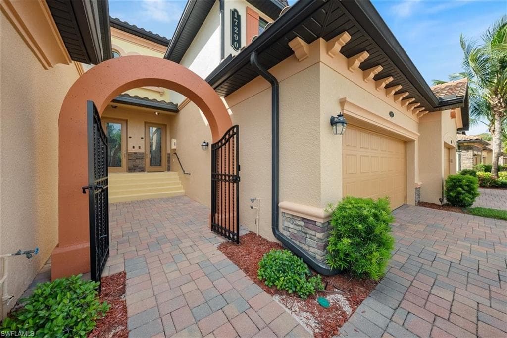 17290 Cherrywood Ct 6103, Bonita Springs, FL 34135-2