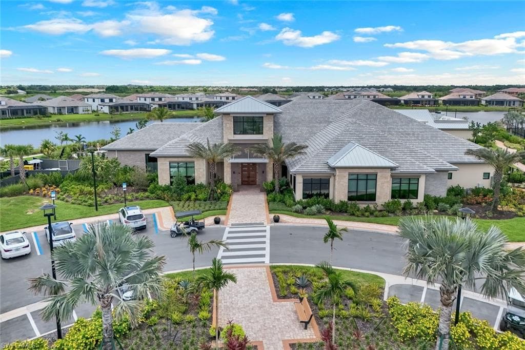 15653 Triesta Ln, Naples, FL 34114-34