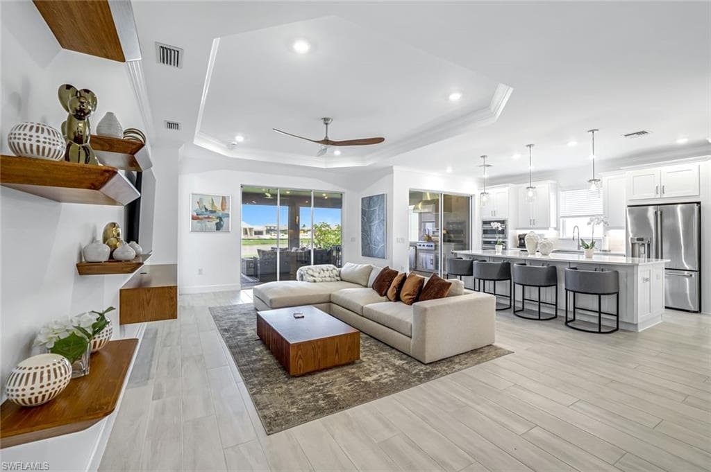 15653 Triesta Ln, Naples, FL 34114-5