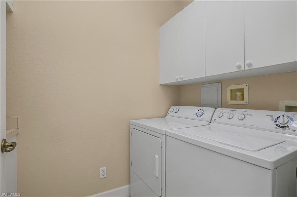 9533 Cypress Hammock Cir 102, Estero, FL 34135-28