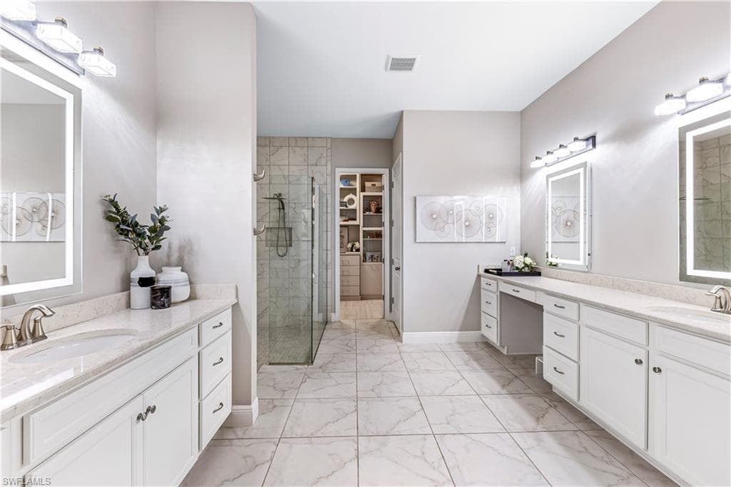 3829 Helmsman Dr, Naples, FL 34120-20