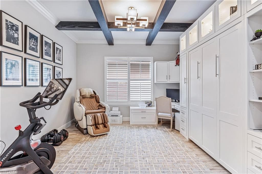 3829 Helmsman Dr, Naples, FL 34120-22