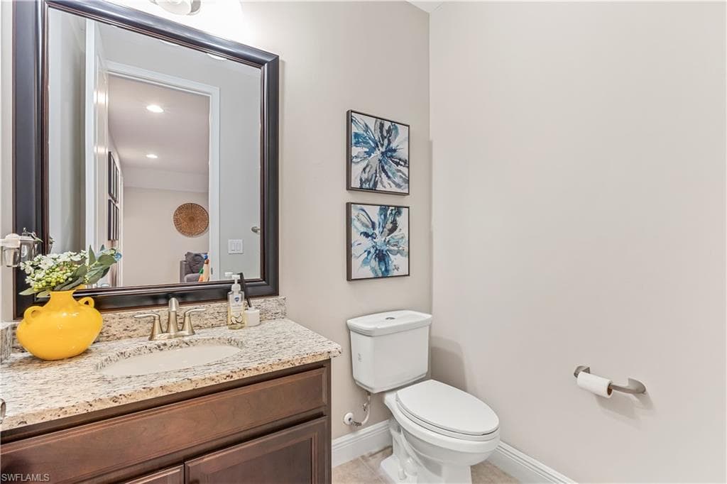 3829 Helmsman Dr, Naples, FL 34120-32