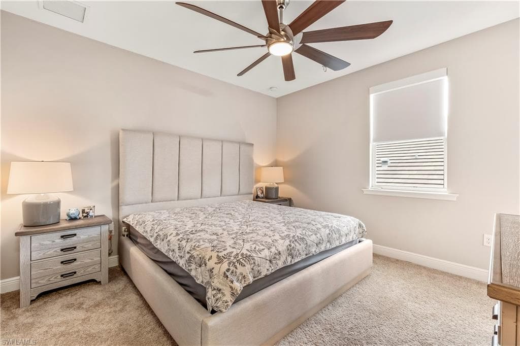 3829 Helmsman Dr, Naples, FL 34120-35