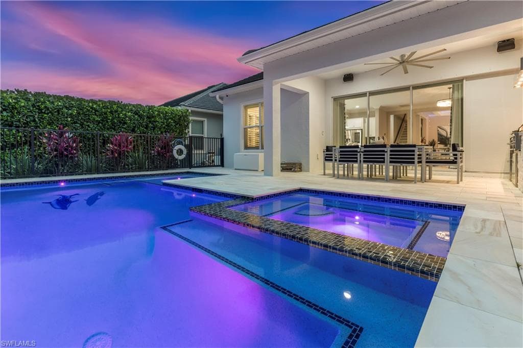 3829 Helmsman Dr, Naples, FL 34120-40