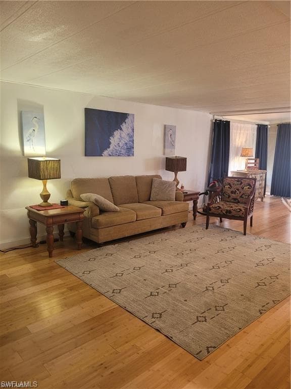74 Palos Dr 74, Naples, FL 34104-4