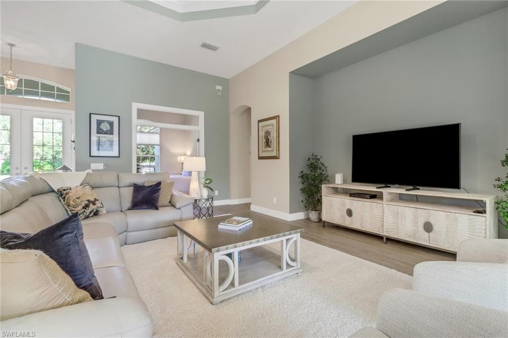 11124 Sea Tropic Ln, Fort Myers, FL 33908-12