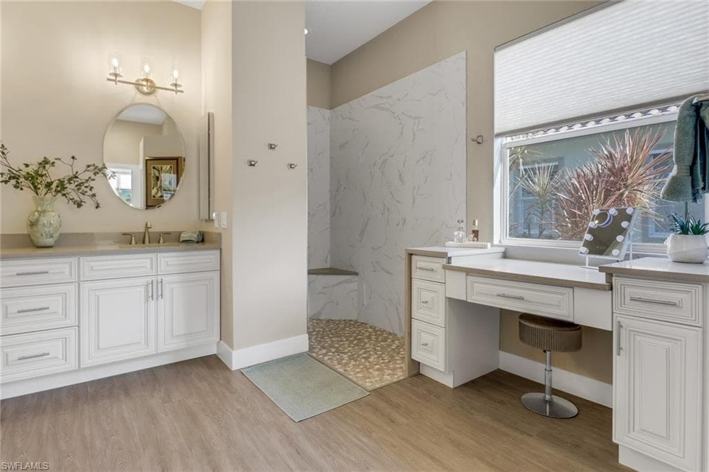 11124 Sea Tropic Ln, Fort Myers, FL 33908-16