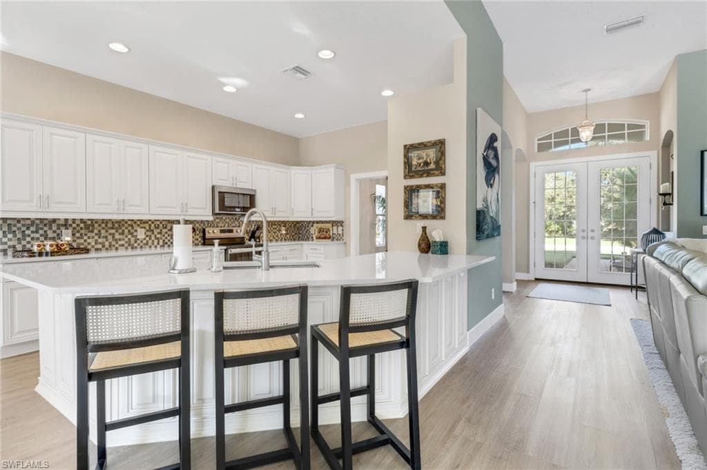 11124 Sea Tropic Ln, Fort Myers, FL 33908-5