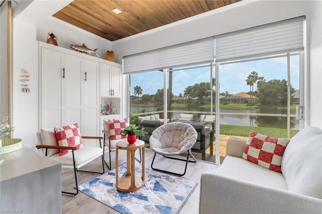 8644 Ibis Cove Cir, Naples, FL 34119-17