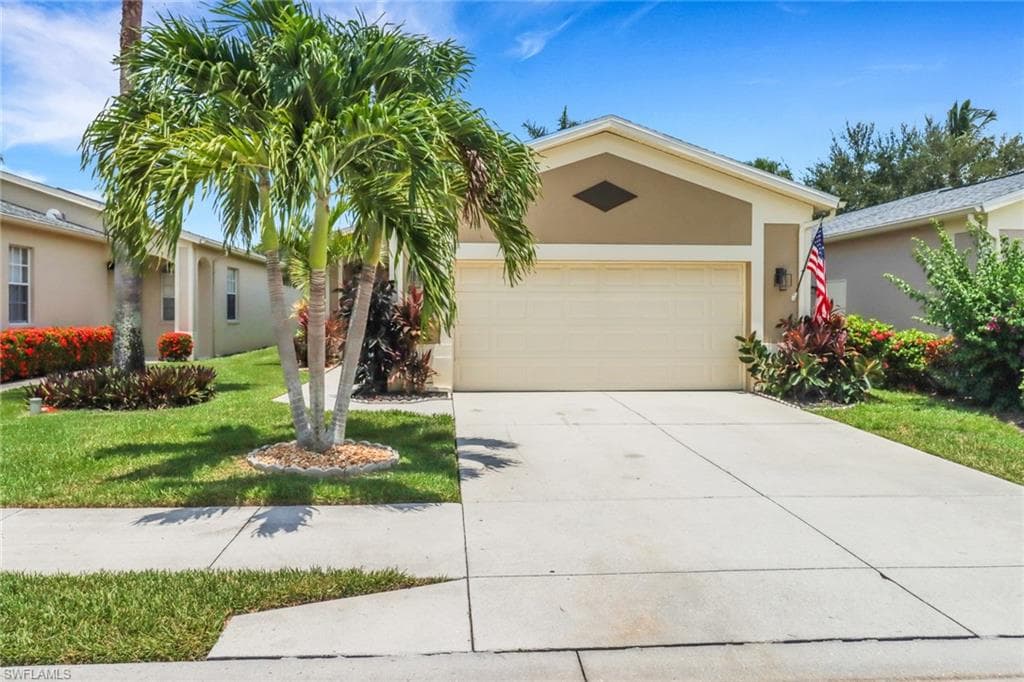 8644 Ibis Cove Cir, Naples, FL 34119-1