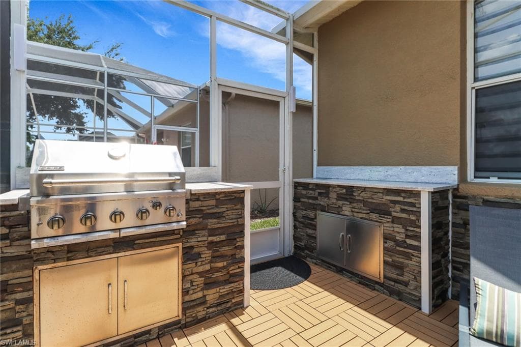 8644 Ibis Cove Cir, Naples, FL 34119-21