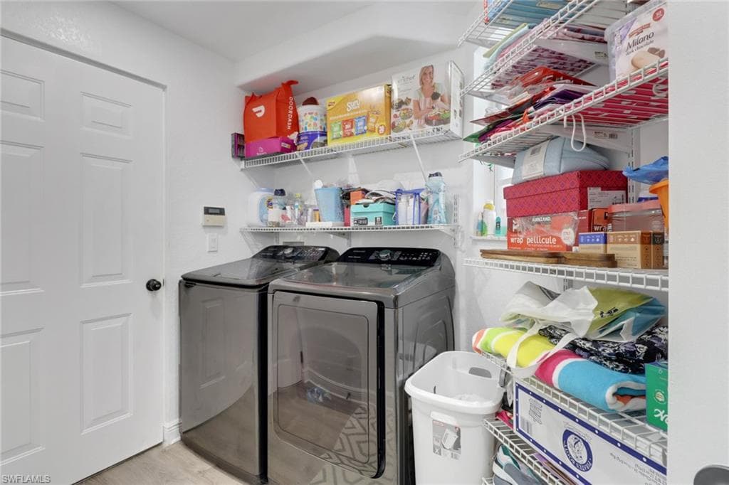 8644 Ibis Cove Cir, Naples, FL 34119-23