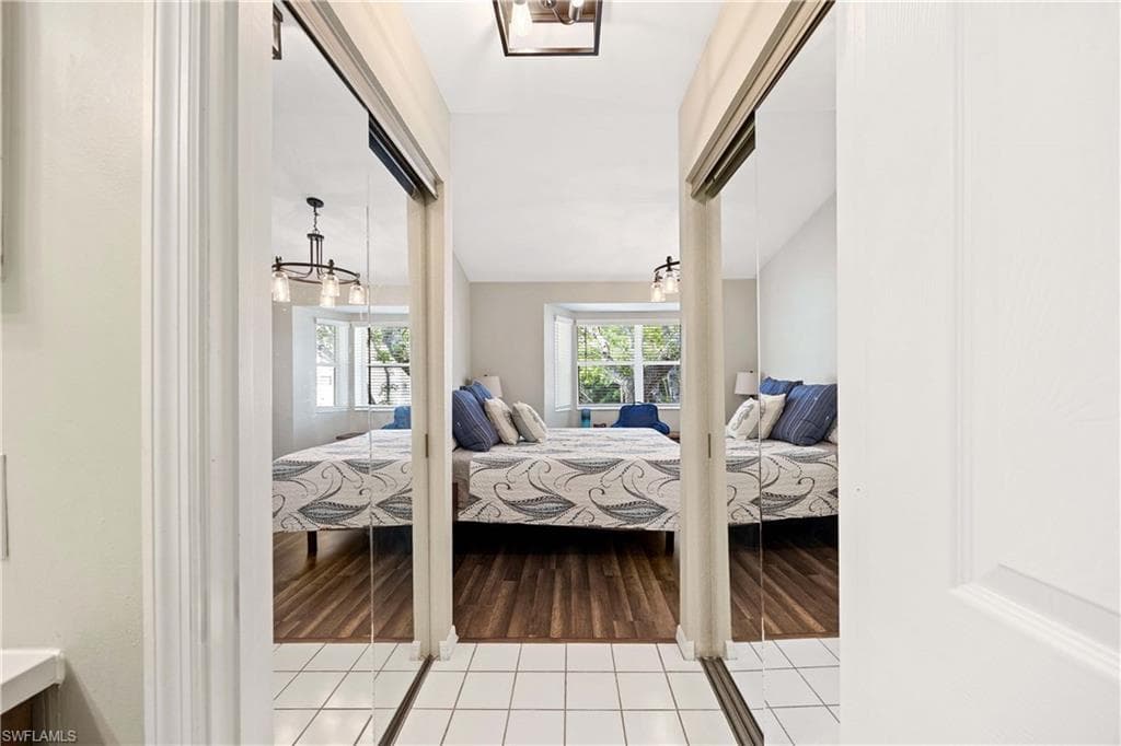 1096 Woodshire Ln C201, Naples, FL 34105-21