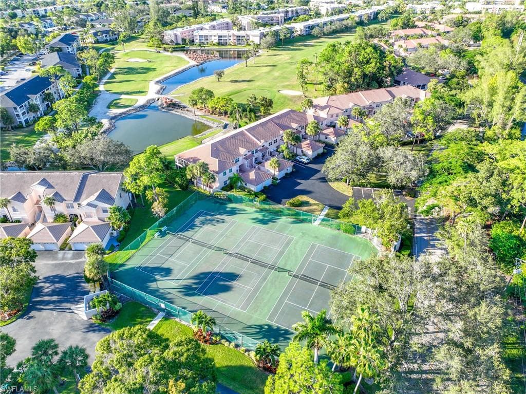 1096 Woodshire Ln C201, Naples, FL 34105-38