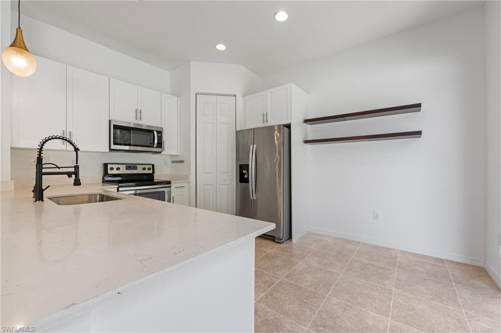 8797 Madrid Cir, Naples, FL 34104-12