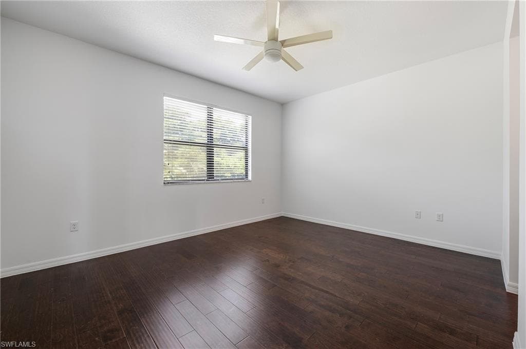 8797 Madrid Cir, Naples, FL 34104-17