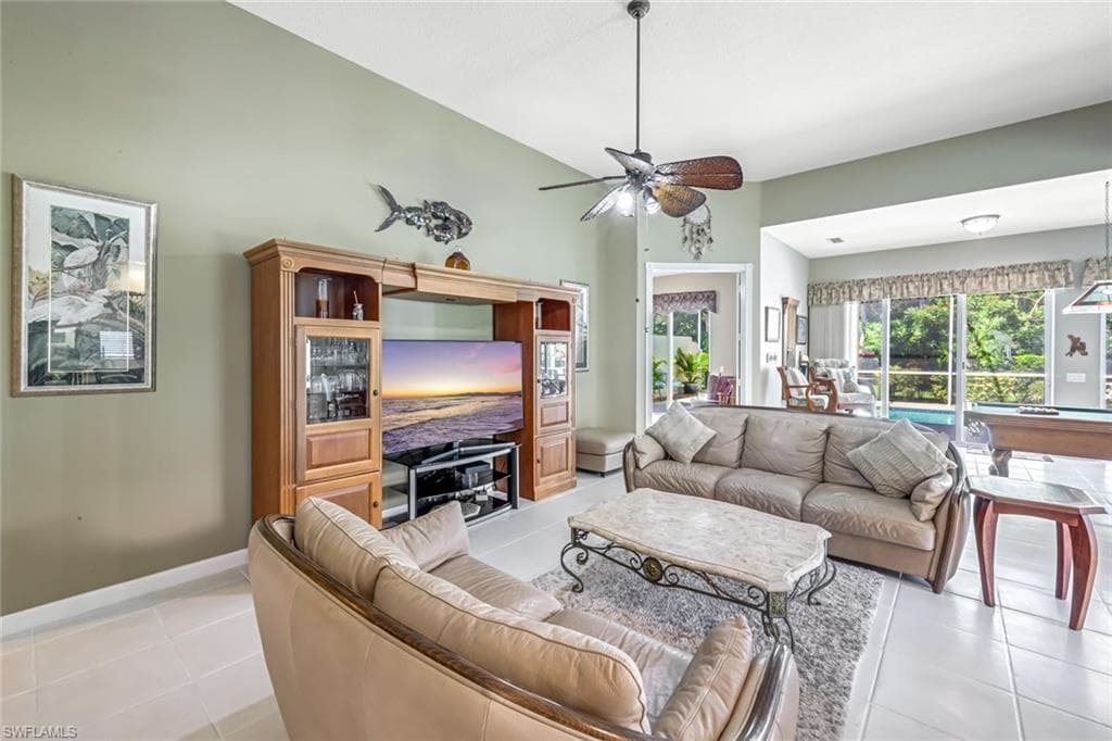 2799 Jude Island Way, Naples, FL 34119-9
