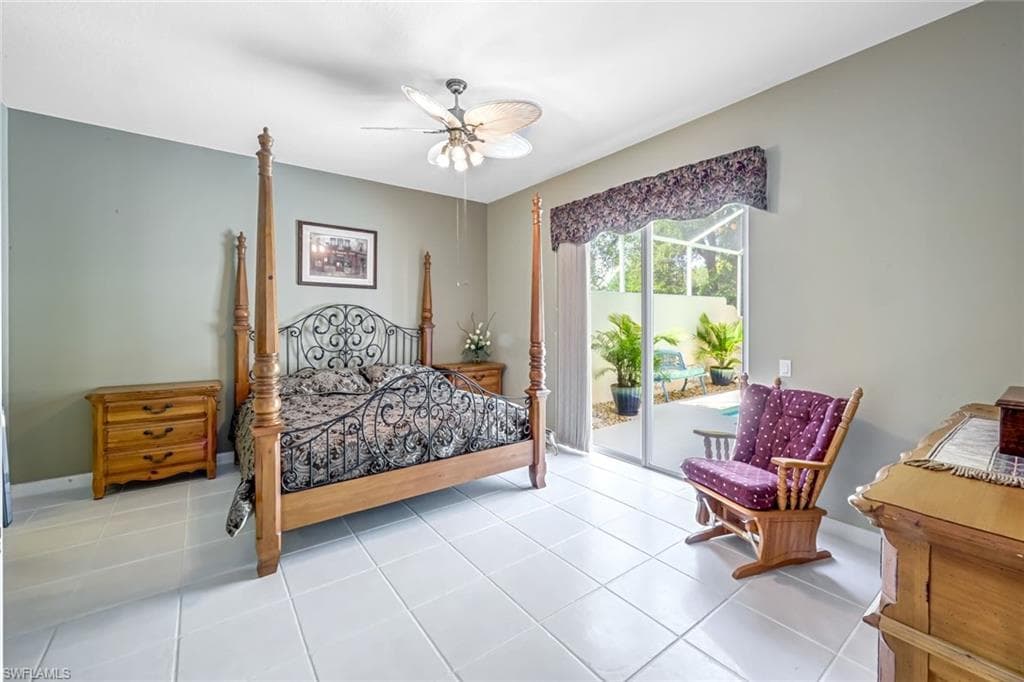 2799 Jude Island Way, Naples, FL 34119-19