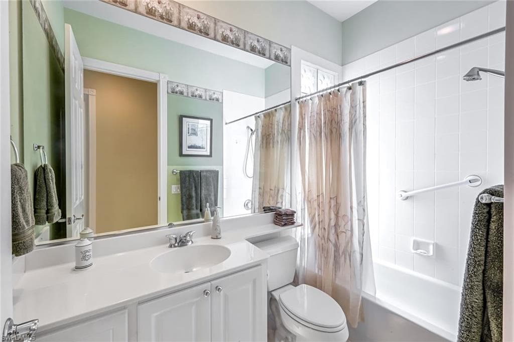 2799 Jude Island Way, Naples, FL 34119-25