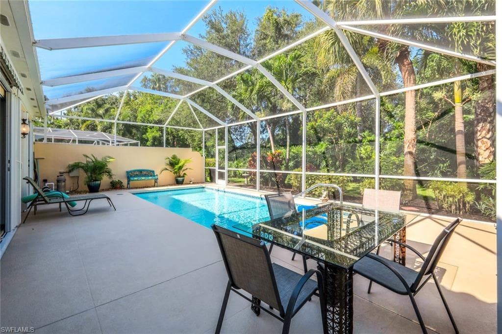 2799 Jude Island Way, Naples, FL 34119-28