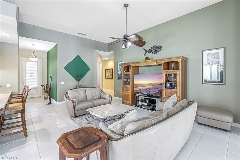 2799 Jude Island Way, Naples, FL 34119-7